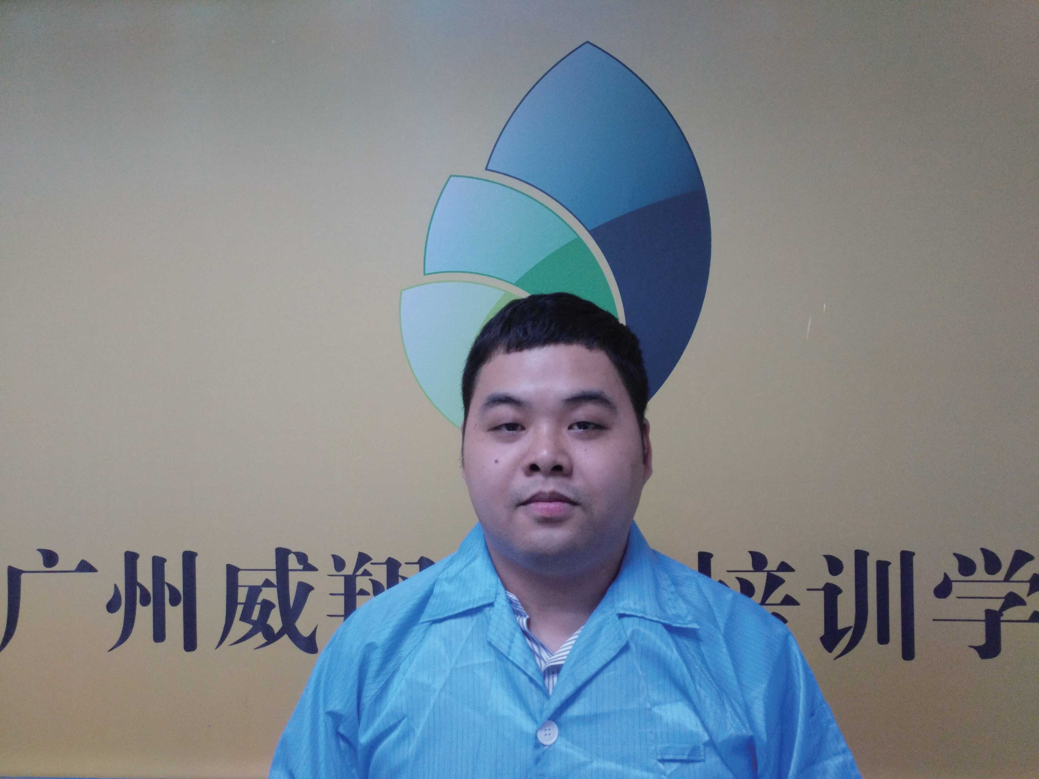 肖老師.jpg 肖老師.jpg